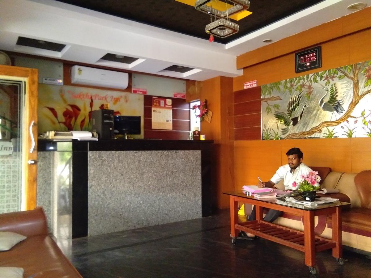 Sakthi Park Inn Ченнаи Экстерьер фото